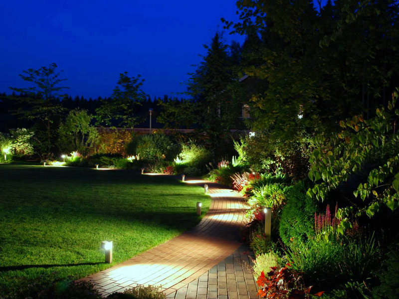 نورپردازی باغچه و محوطه باغ