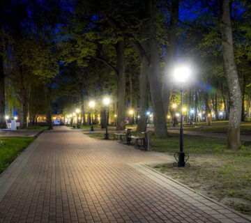 تفاوت چراغ پارکی و چراغ باغی