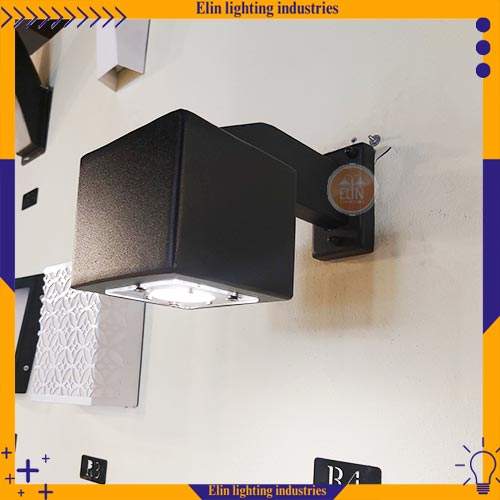 چراغ دیوارکوب مدرن