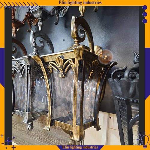 چراغ دیوارکوب پلاستیکی